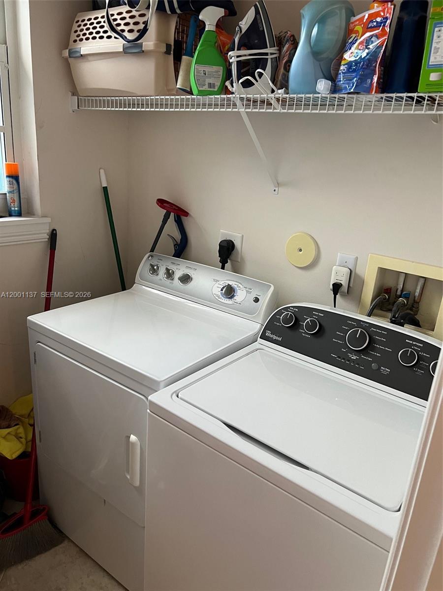 BOTANICA - Residential Lease