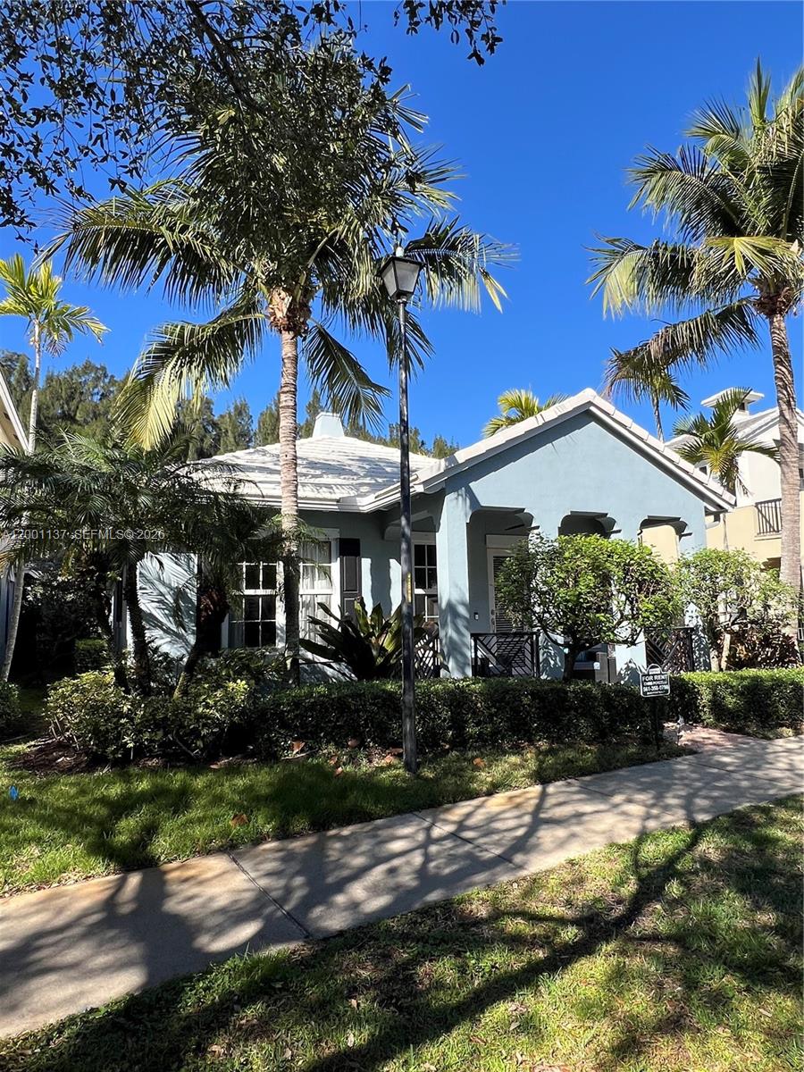 BOTANICA - Residential Lease