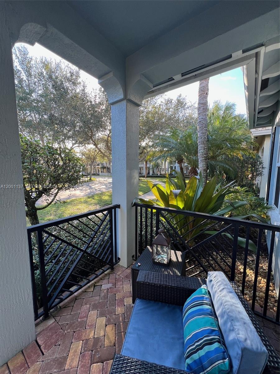 BOTANICA - Residential Lease