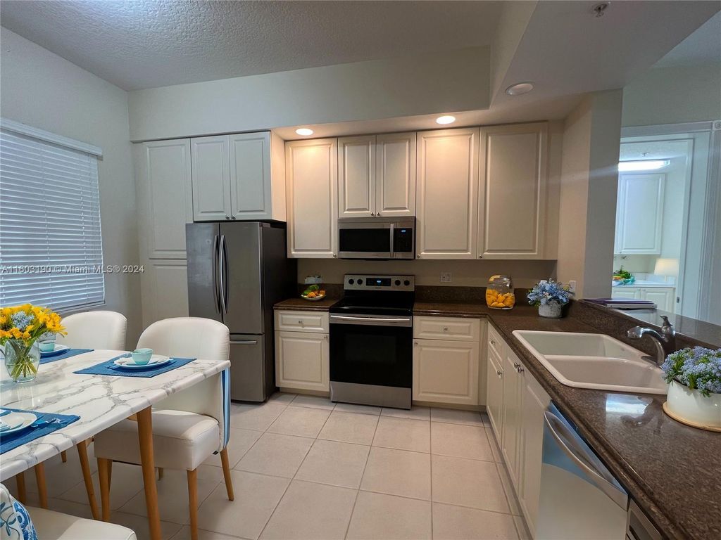 Photo of 5 E Harbour Isle #306, Fort Pierce, FL 34949 (MLS # A11603190)