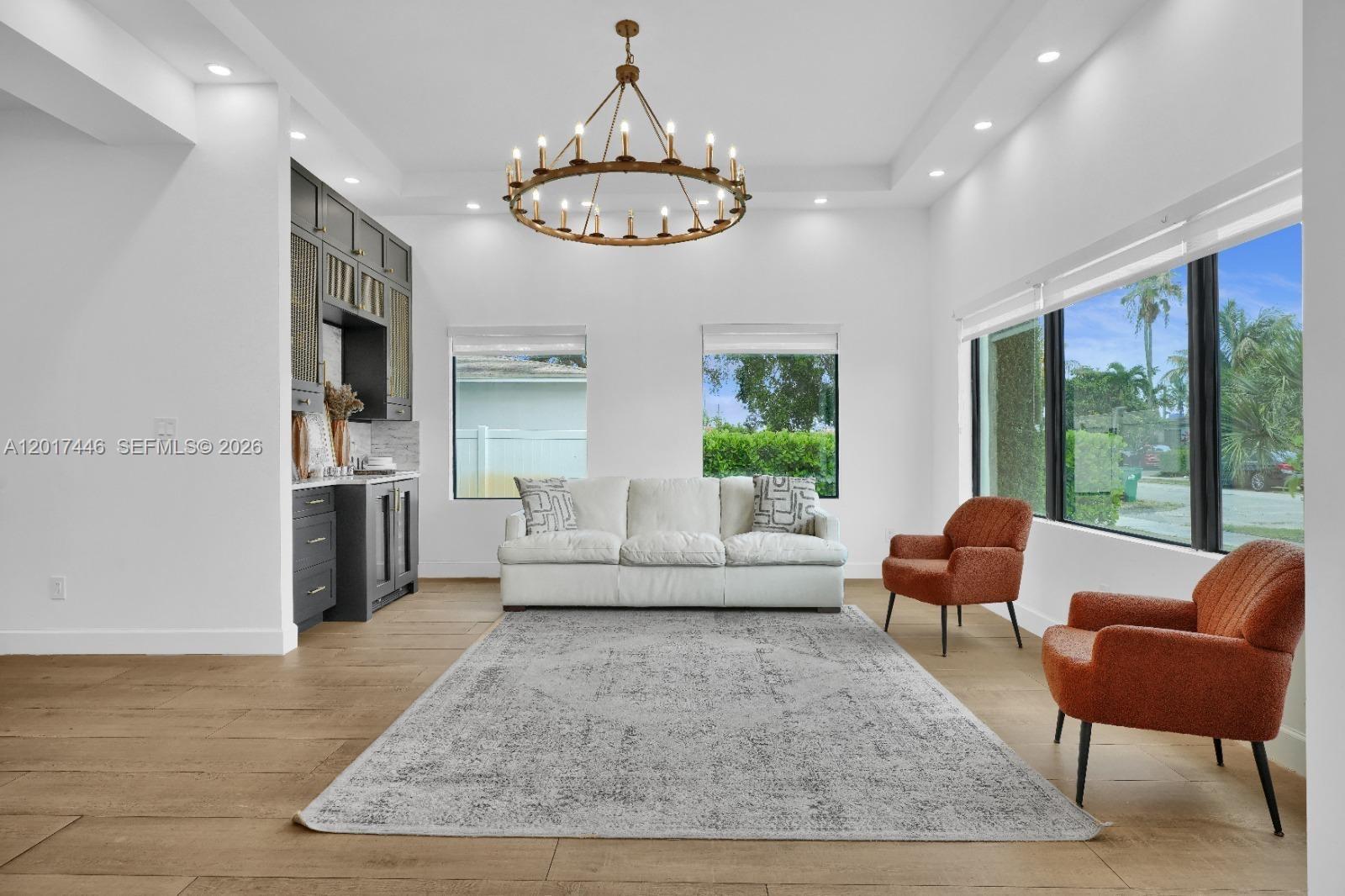 MANANA - Residential