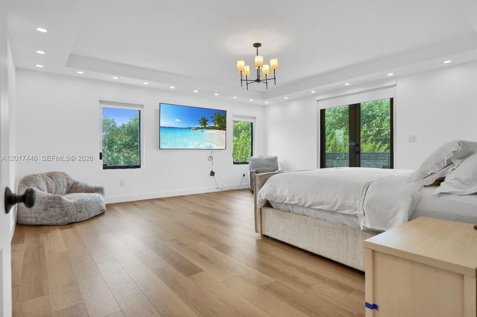 MANANA - Residential