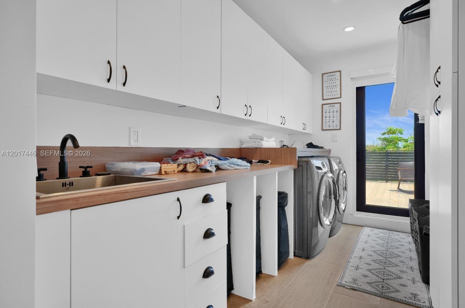 MANANA - Residential