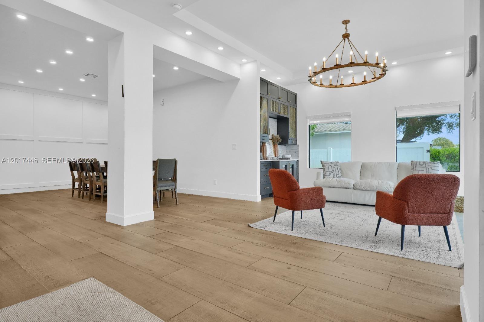 MANANA - Residential