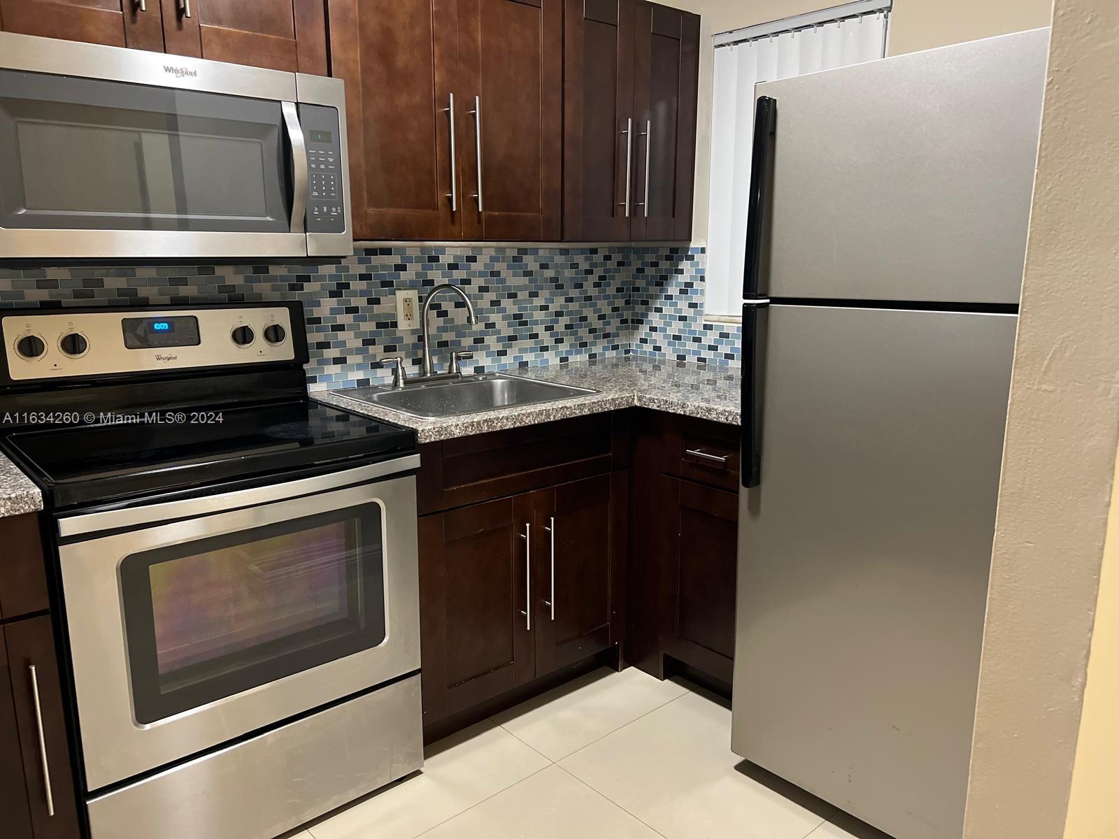 EL PARAISO AT HIALEAH CON - Residential Lease