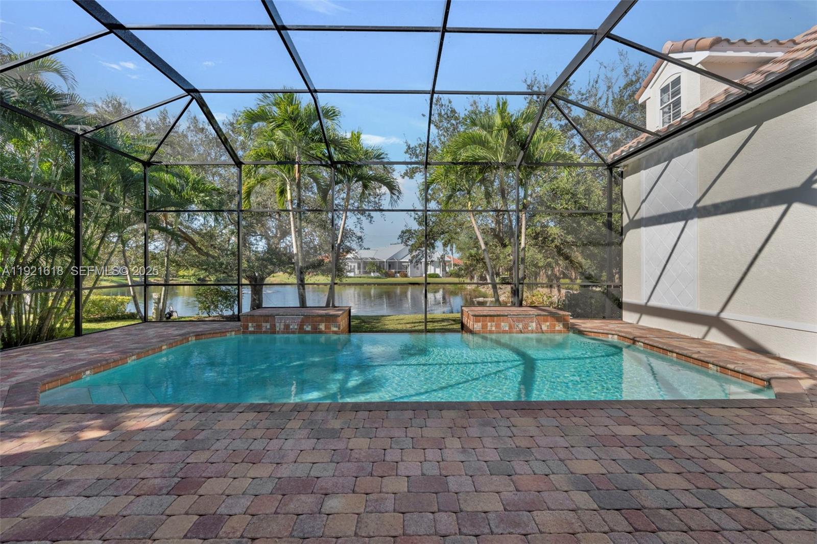 STONEBRIDGE SOUTH - Residential