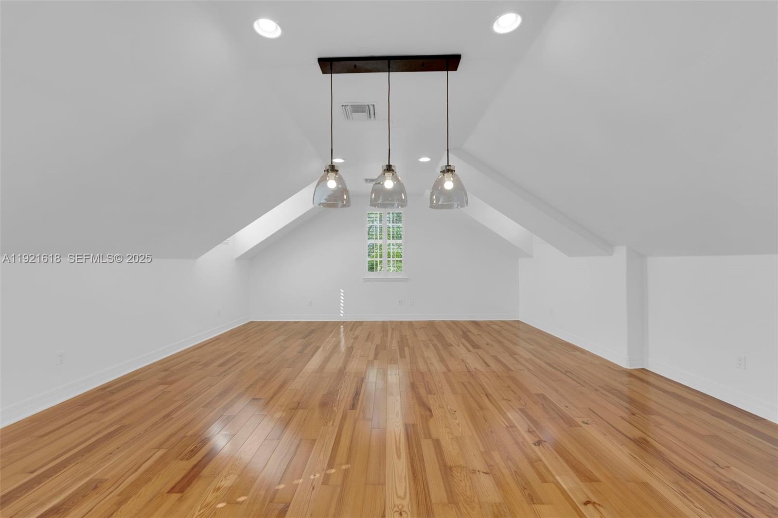 STONEBRIDGE SOUTH - Residential