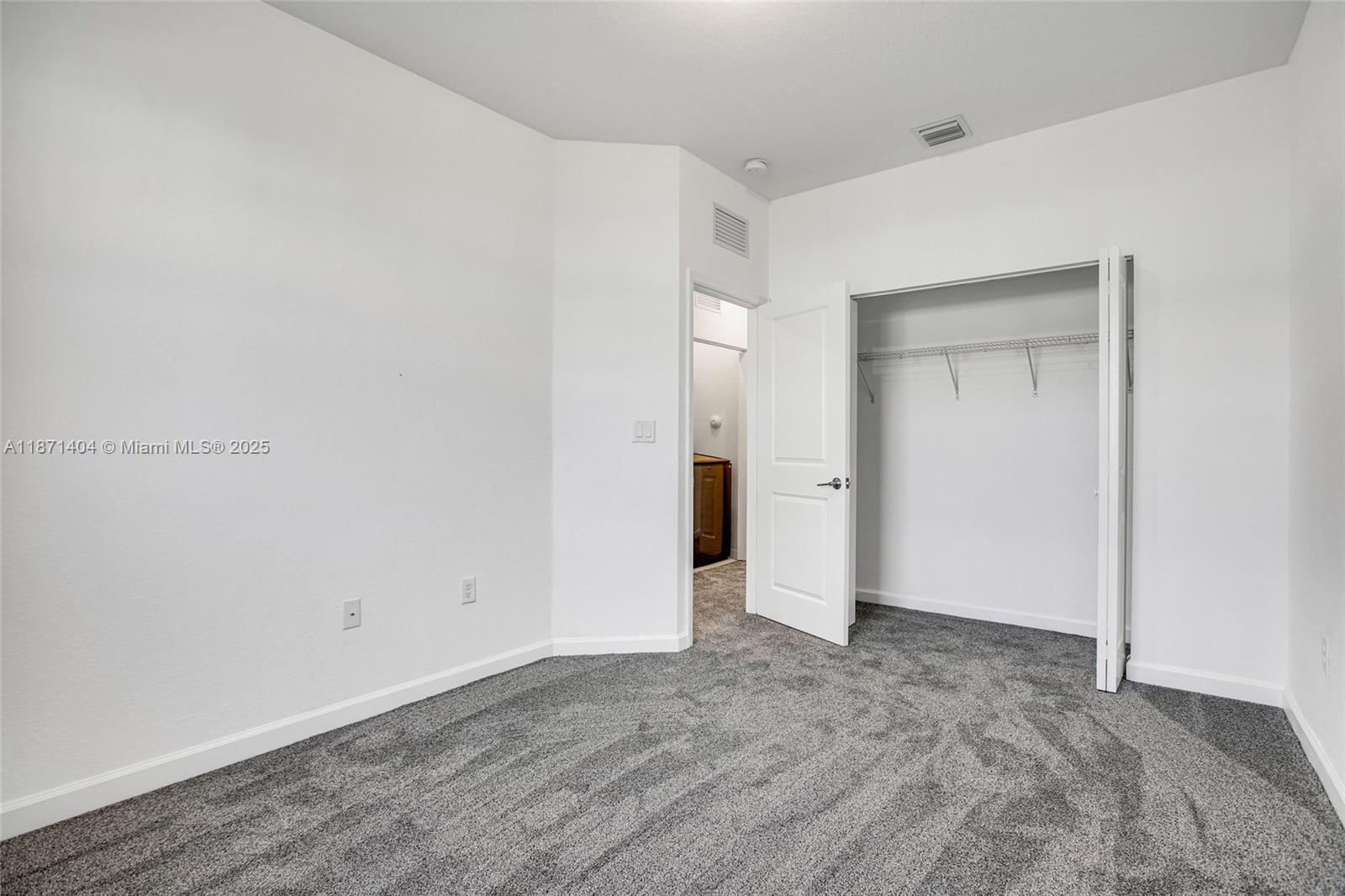 GOLF PARK SEC 1 - Residential