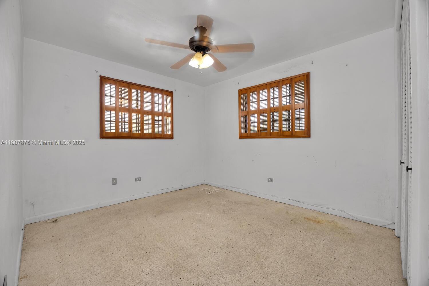 CORAL PK EST SEC 6 - Residential