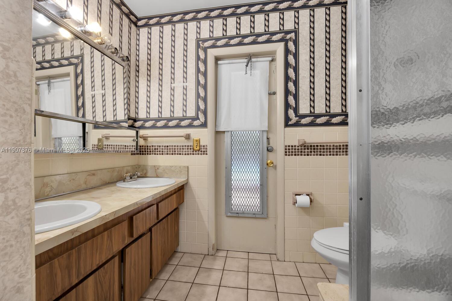 CORAL PK EST SEC 6 - Residential