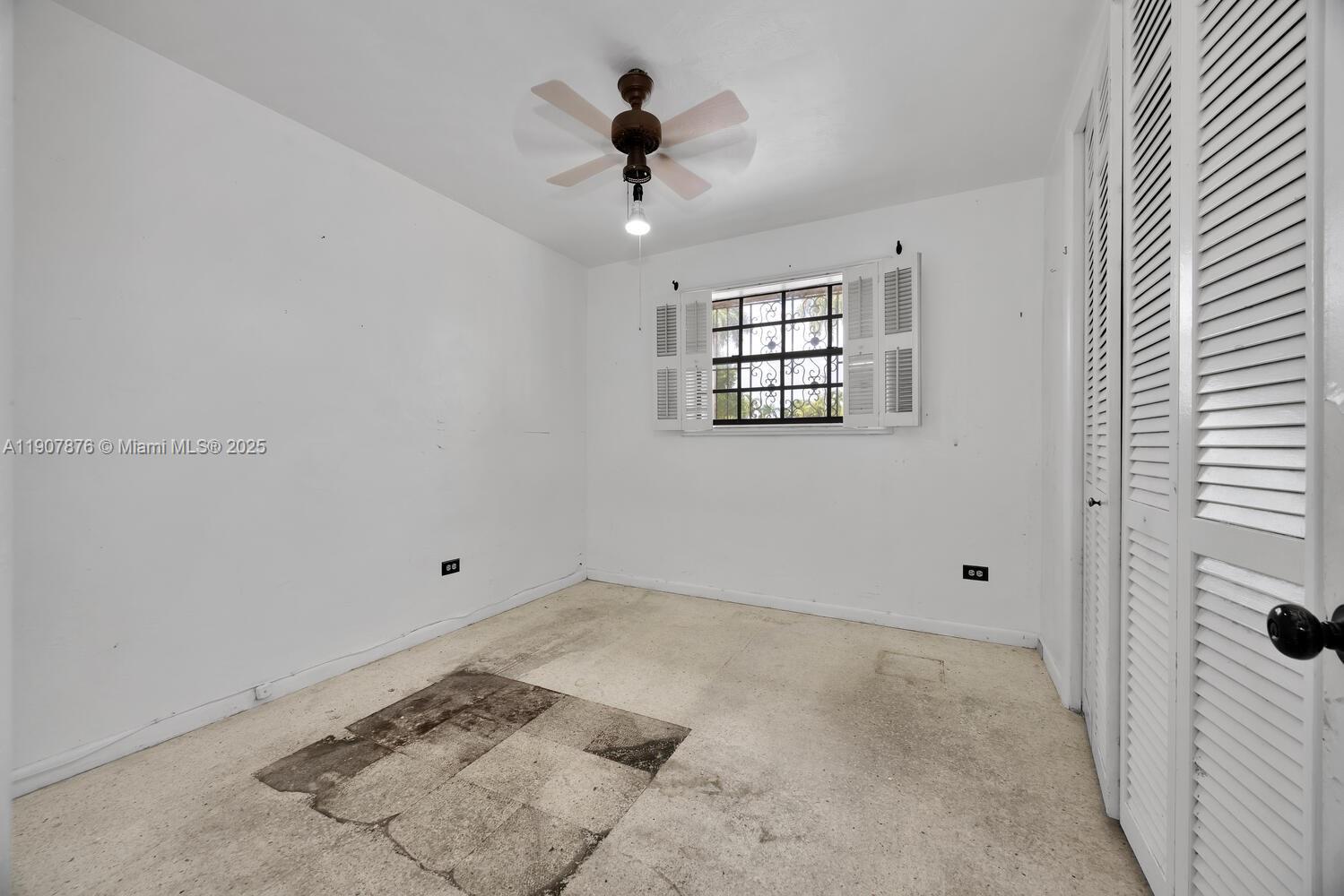 CORAL PK EST SEC 6 - Residential