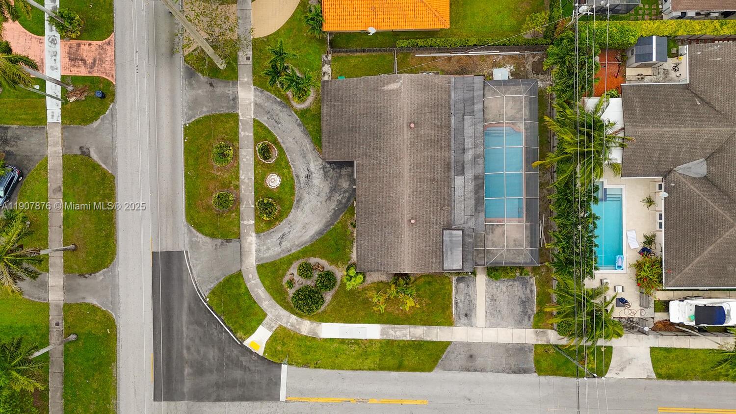 CORAL PK EST SEC 6 - Residential