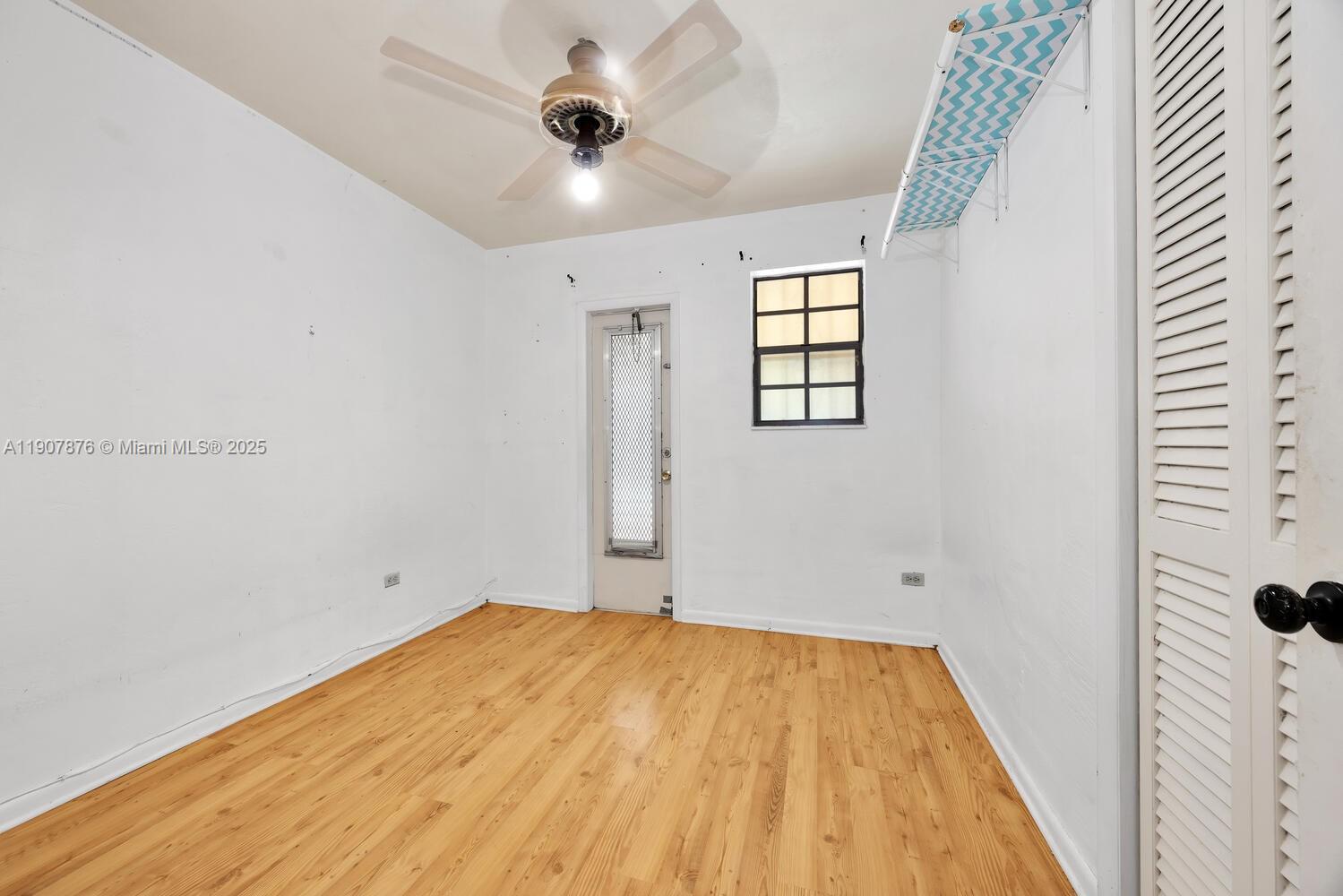 CORAL PK EST SEC 6 - Residential