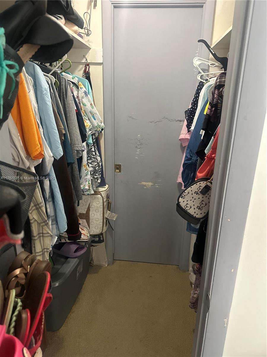 FOUNTAINVIEW CONDO NO 3 - Residential