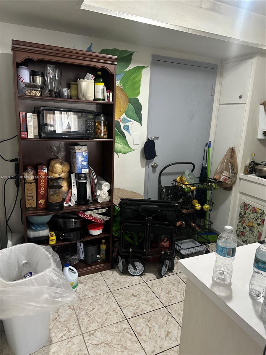 View photos, virtual tours, details... 1400 NE 169th St 215