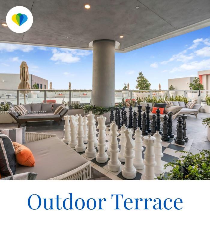 METROPICA NORTH TOWER ONE - Residential