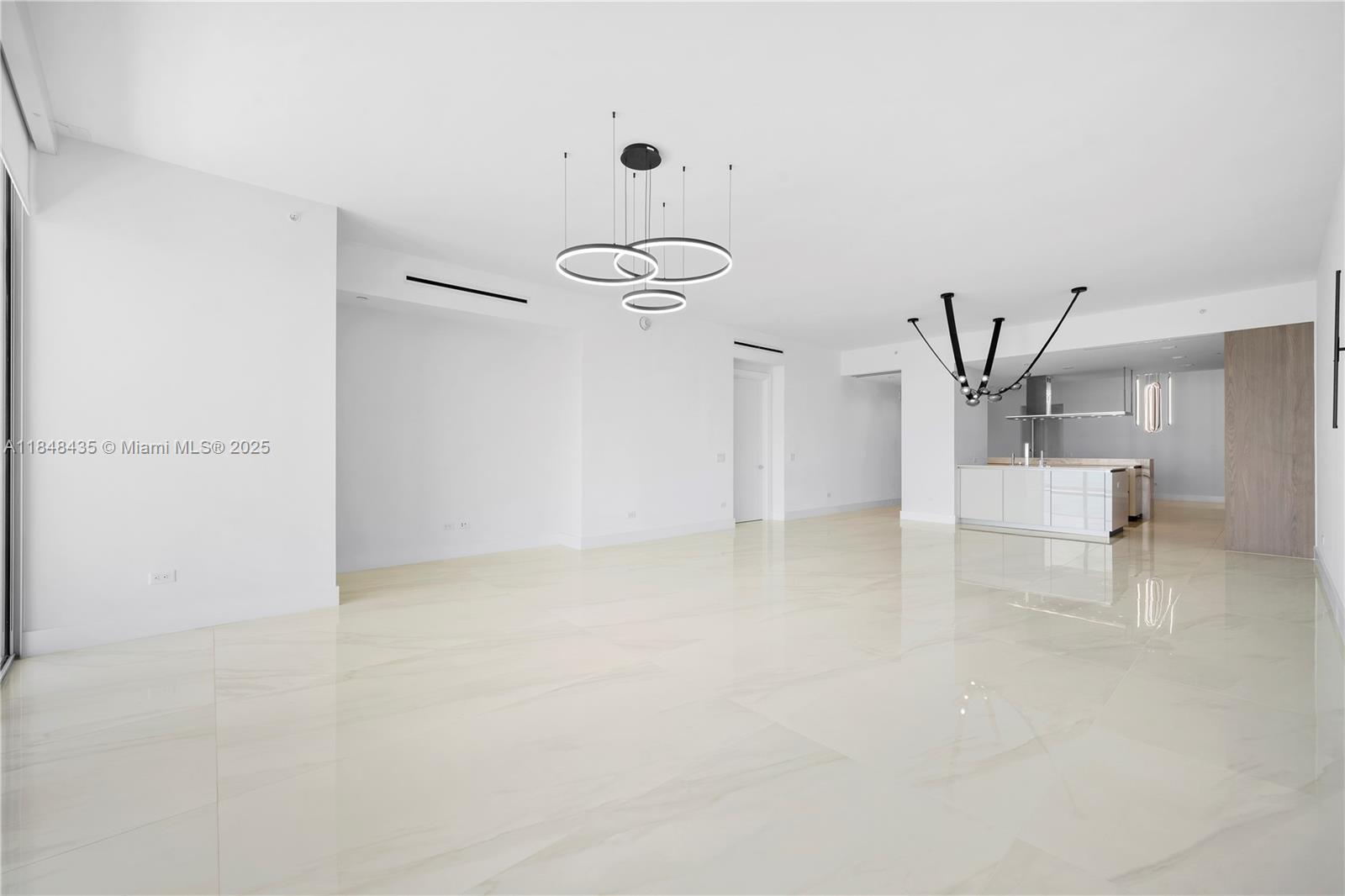 18501 Collins Ave 2603