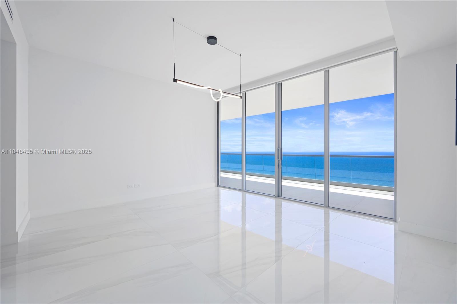 NORTH BISCAYNE BEACH AMEN - Residential
