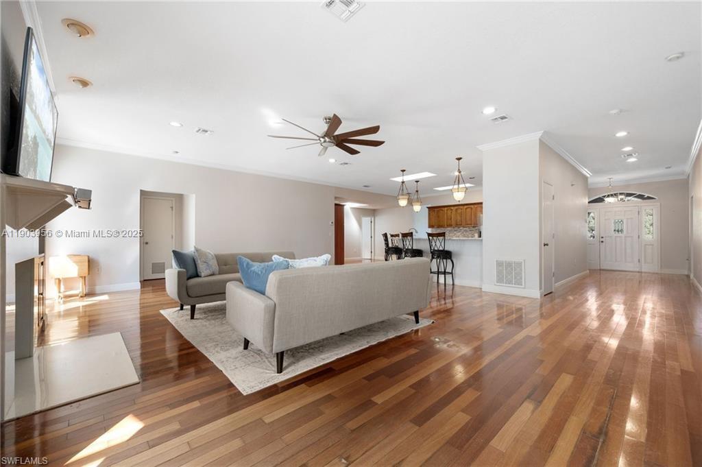 LaBelle - Residential