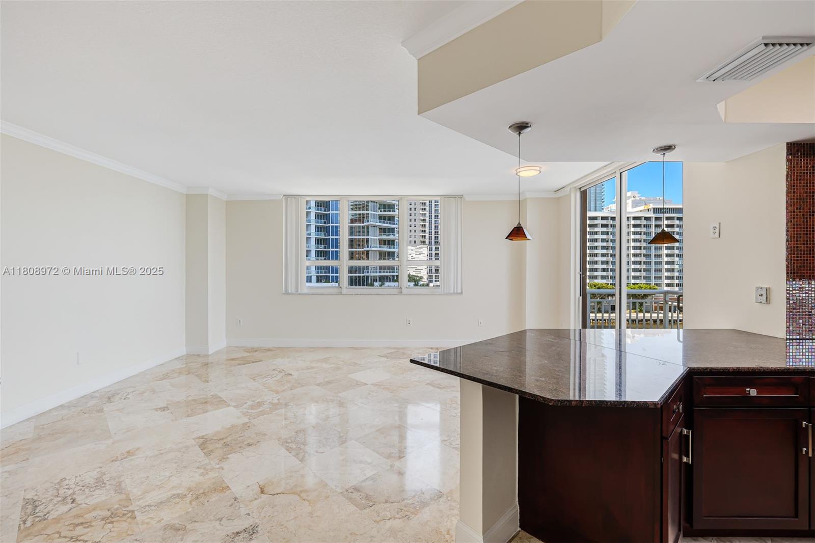 CITE CONDO - Residential