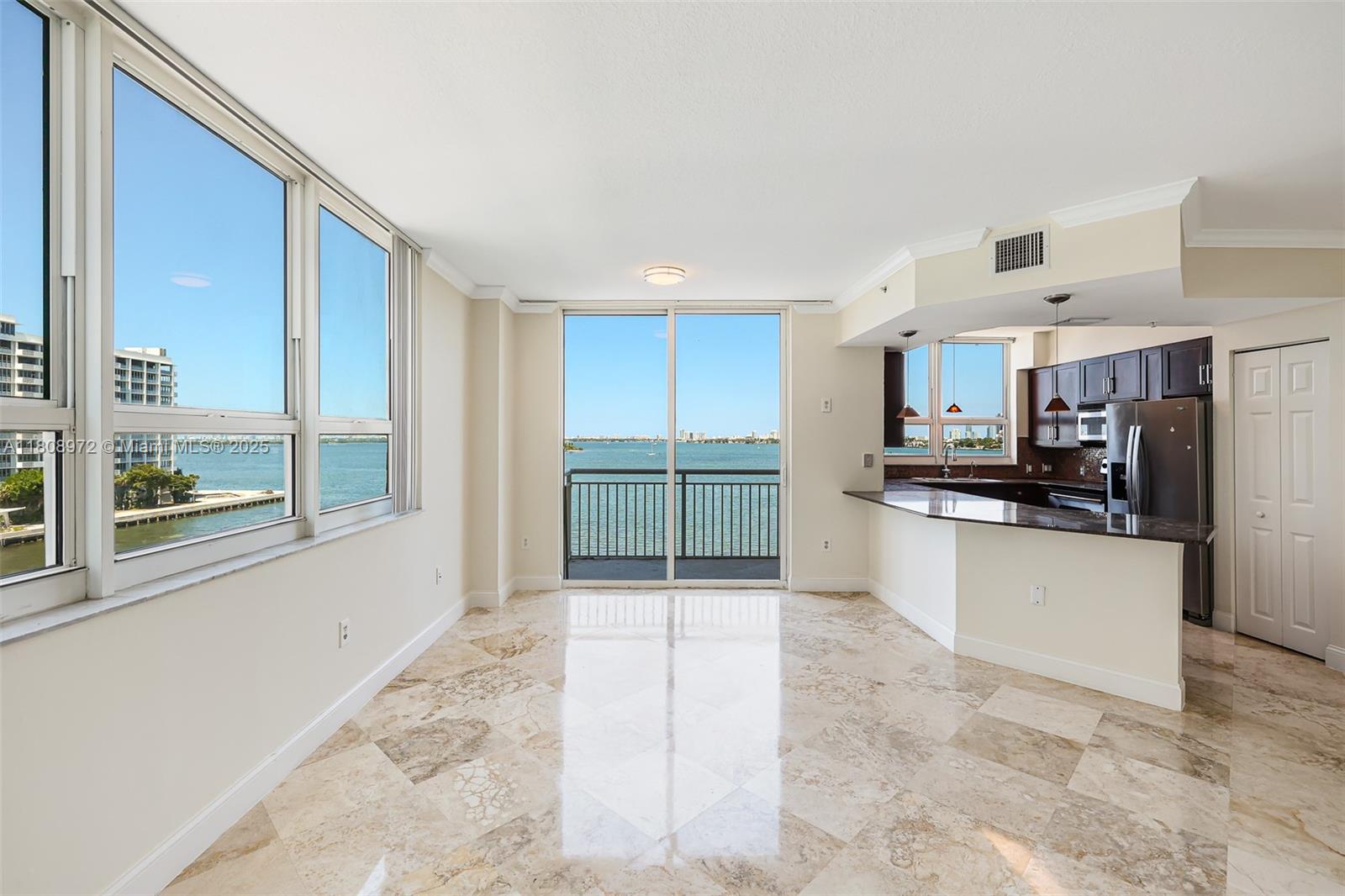 CITE CONDO - Residential