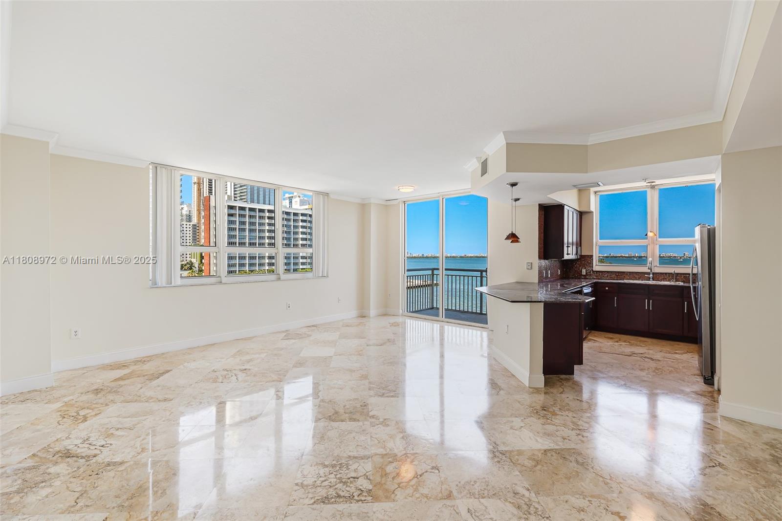 CITE CONDO - Residential