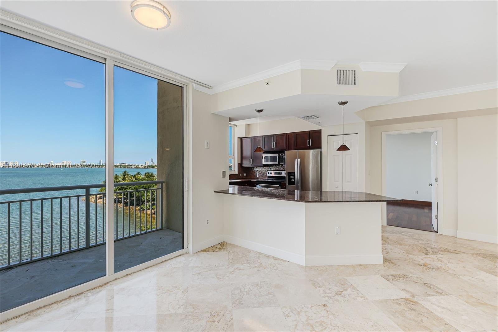 CITE CONDO - Residential