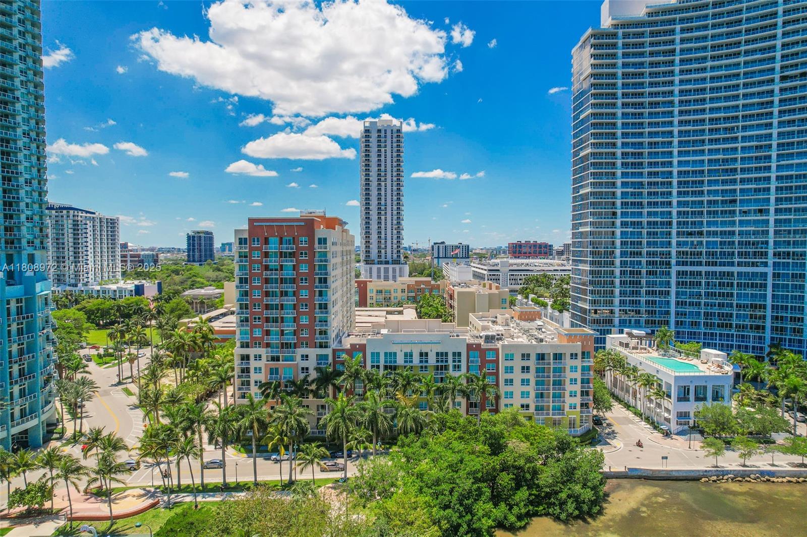 CITE CONDO - Residential