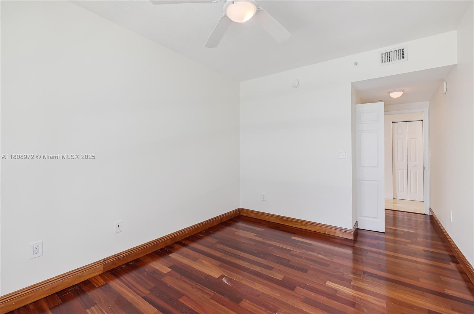 CITE CONDO - Residential