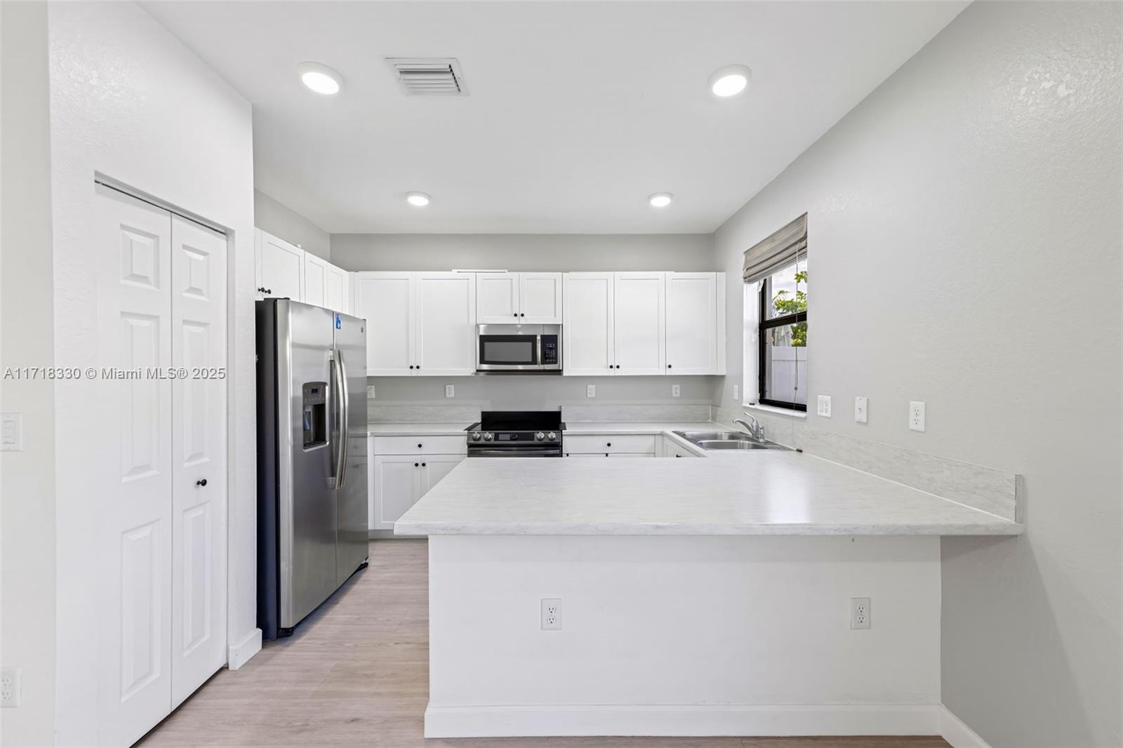 AQUABELLA SECTION TWO - Residential