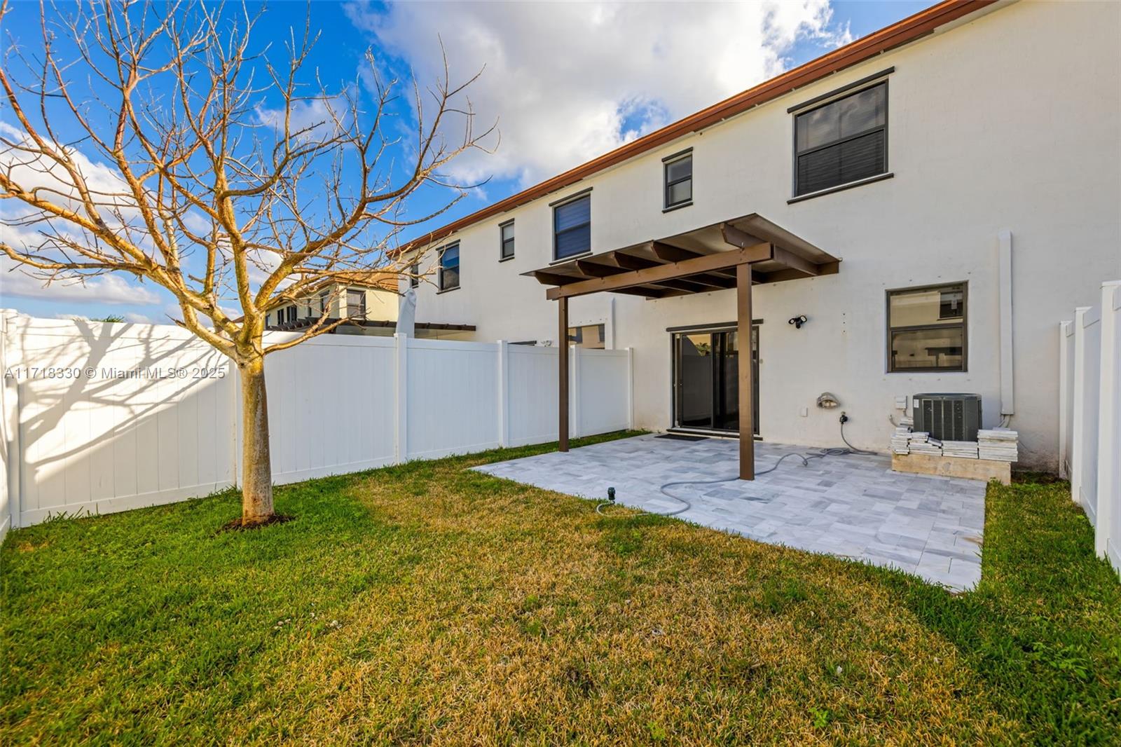 AQUABELLA SECTION TWO - Residential