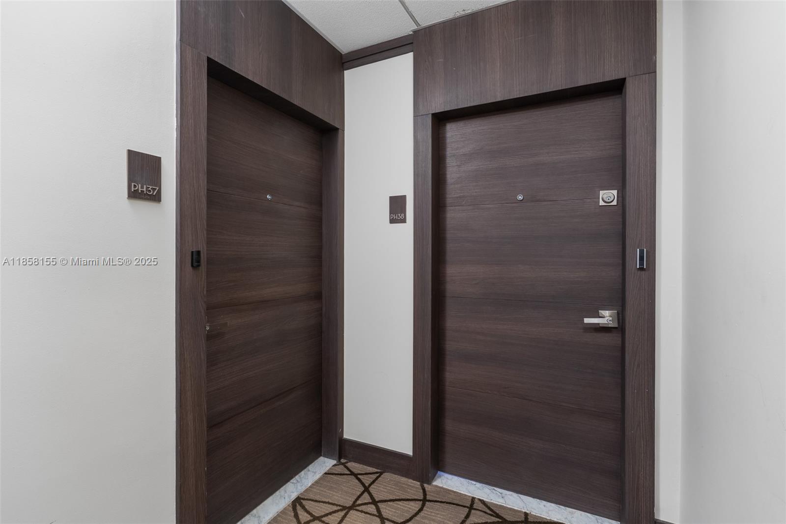 WATERVIEW CONDO - Residential