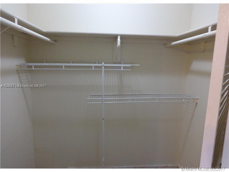 ENGLEWOOD - Residential