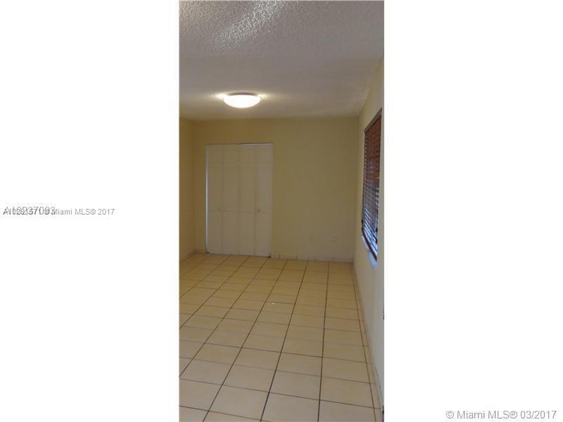 ENGLEWOOD - Residential