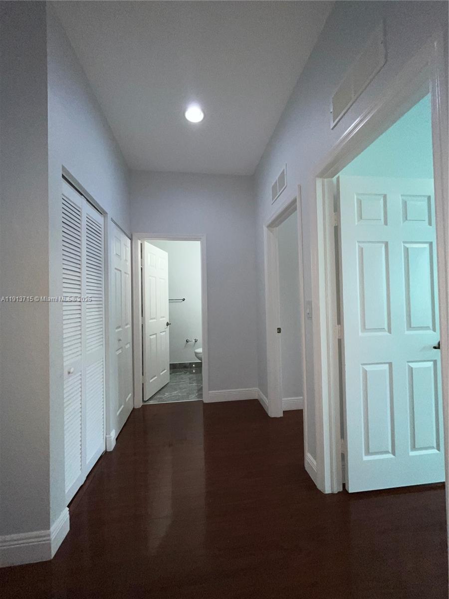 LAS TERRAZAS AT VIZCAYA - Residential Lease