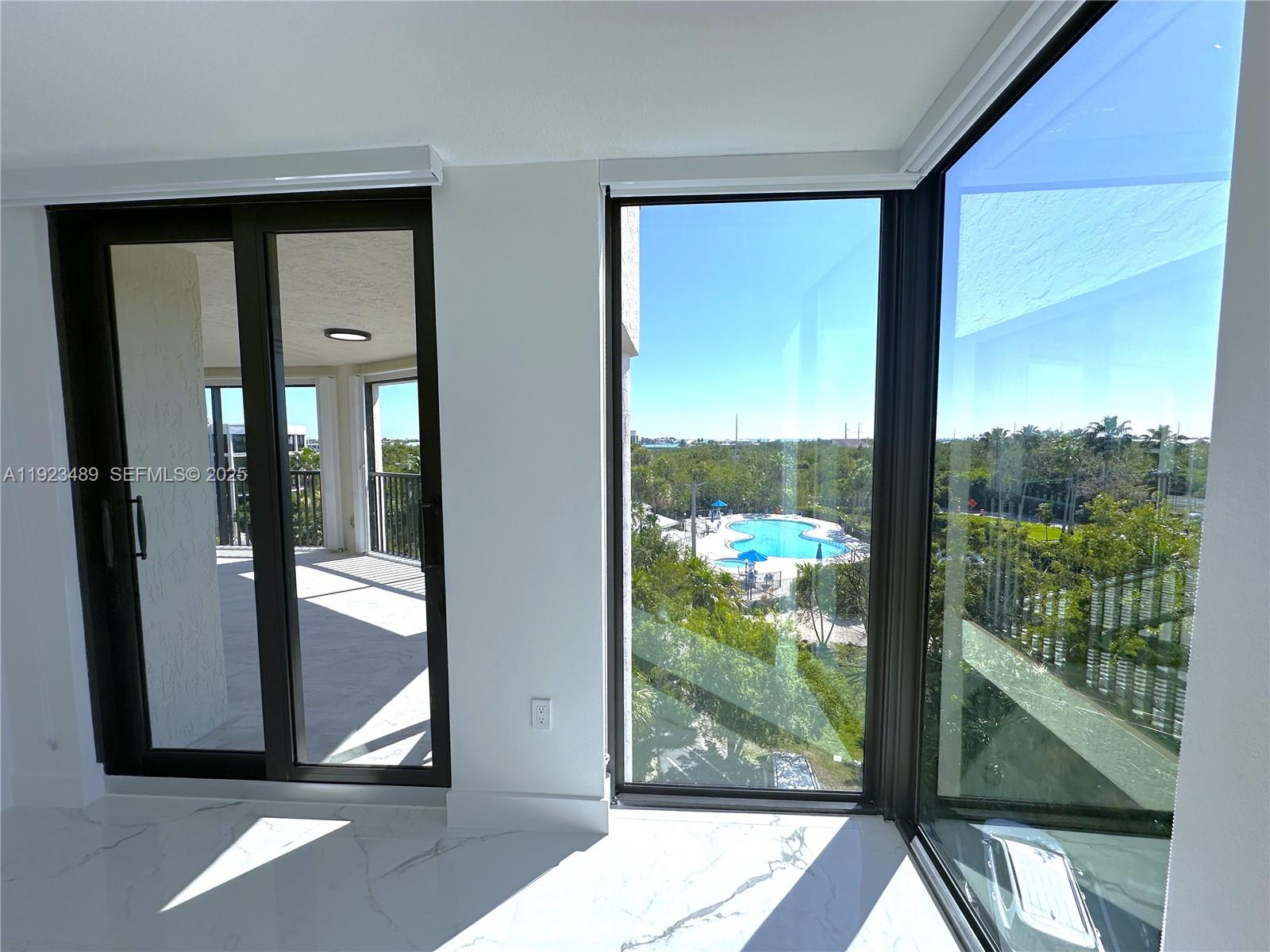 SEAWATCH CONDOMINIUM - Residential