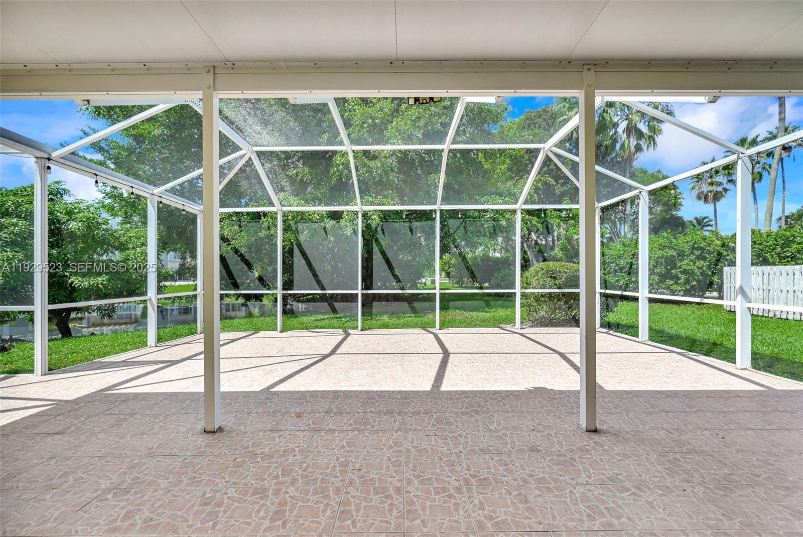 POD 6 AT MONARCH LAKES - Residential Lease