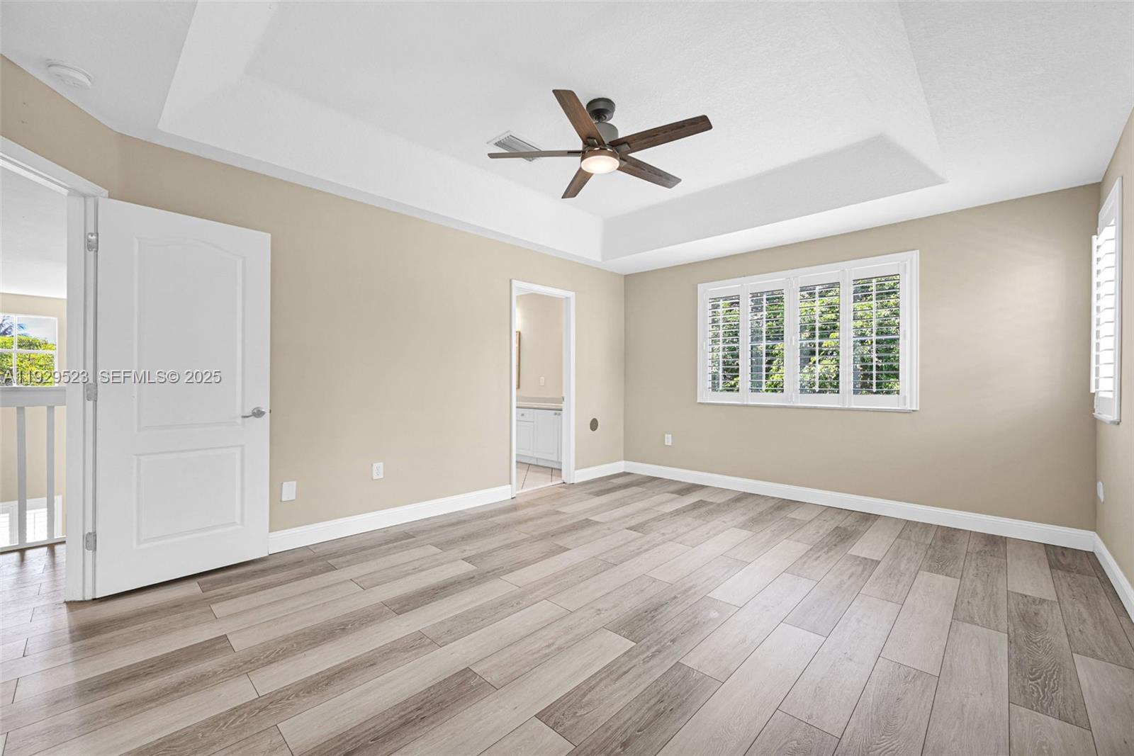 POD 6 AT MONARCH LAKES - Residential Lease