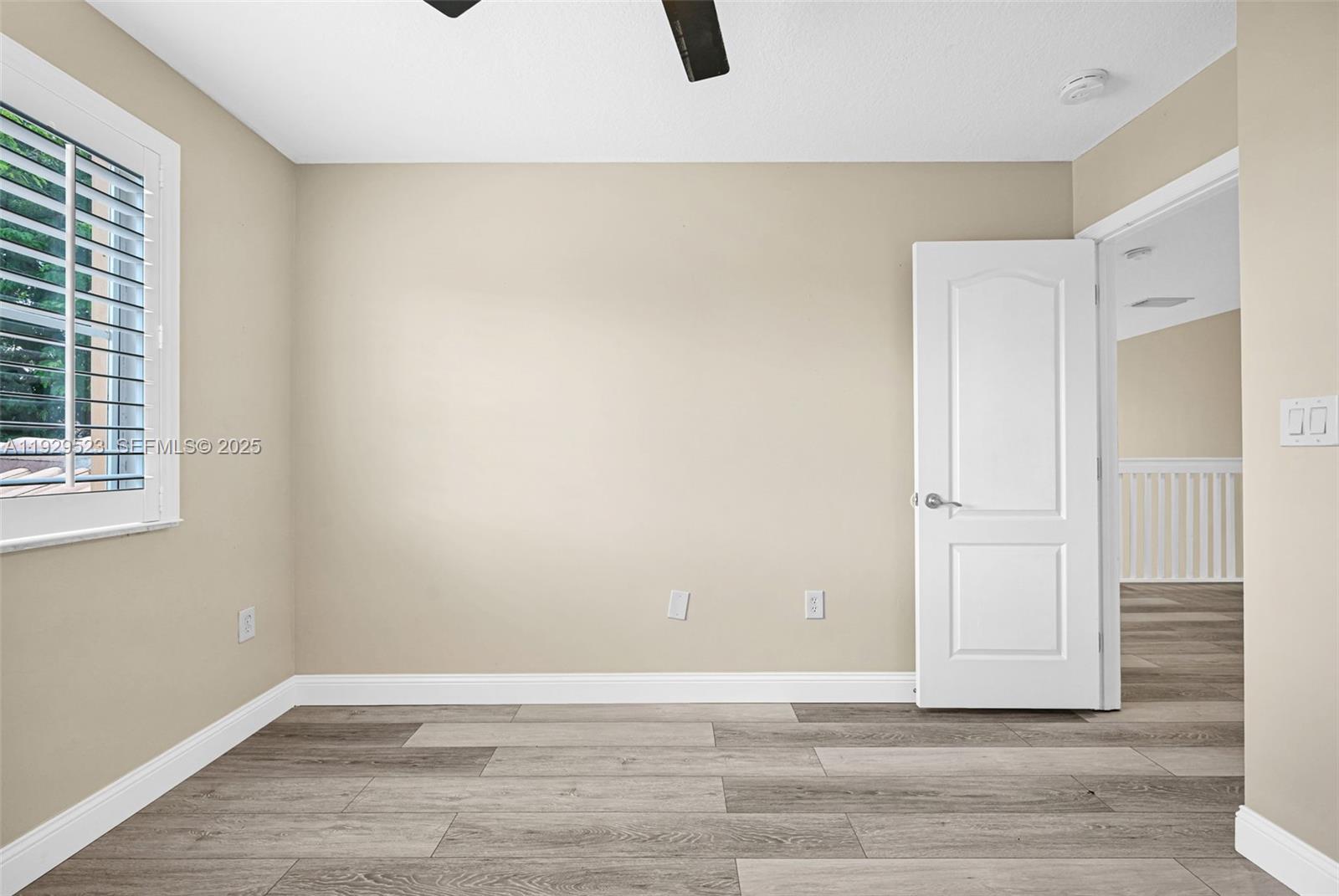 POD 6 AT MONARCH LAKES - Residential Lease