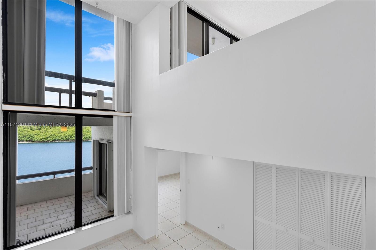 POINCIANA IS YT & RCQ CLU - Residential