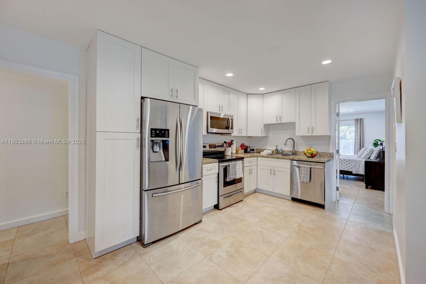 932 Polk St