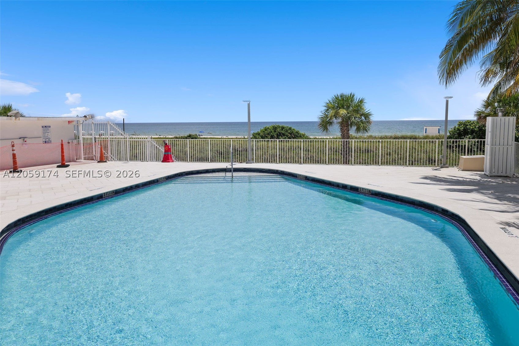 5825 Collins Ave 12H