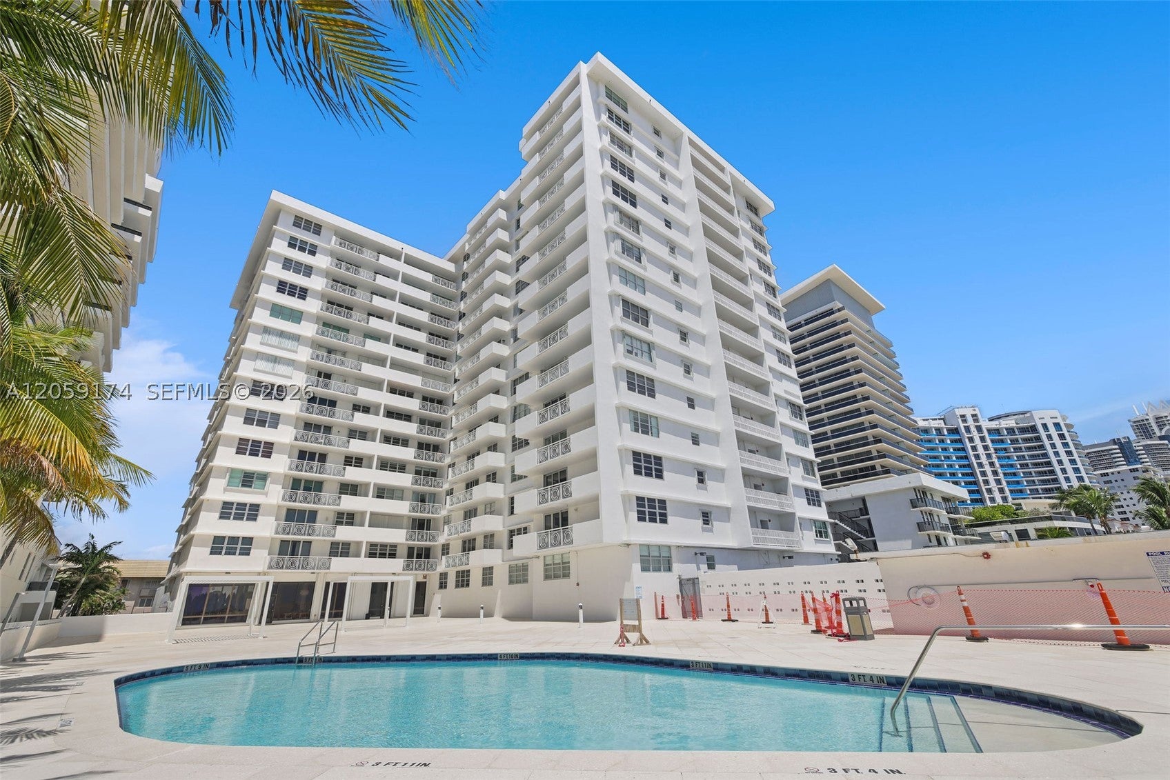 5825 Collins Ave 12H