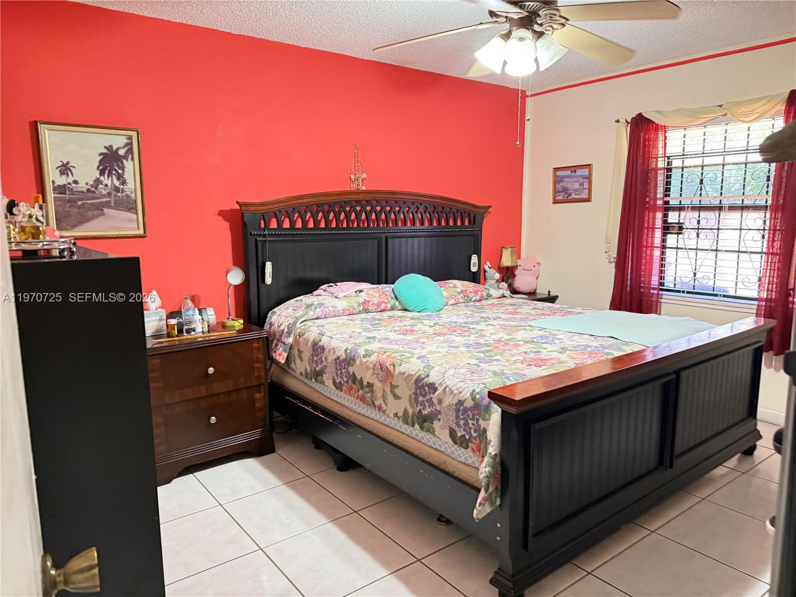 SAN SEBASTIAN TWNHSES - Residential