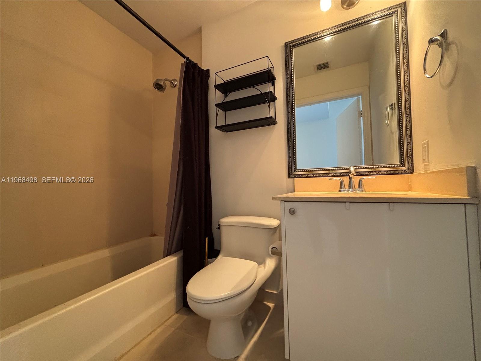 INFINITY AT BRICKELL - Residential Lease