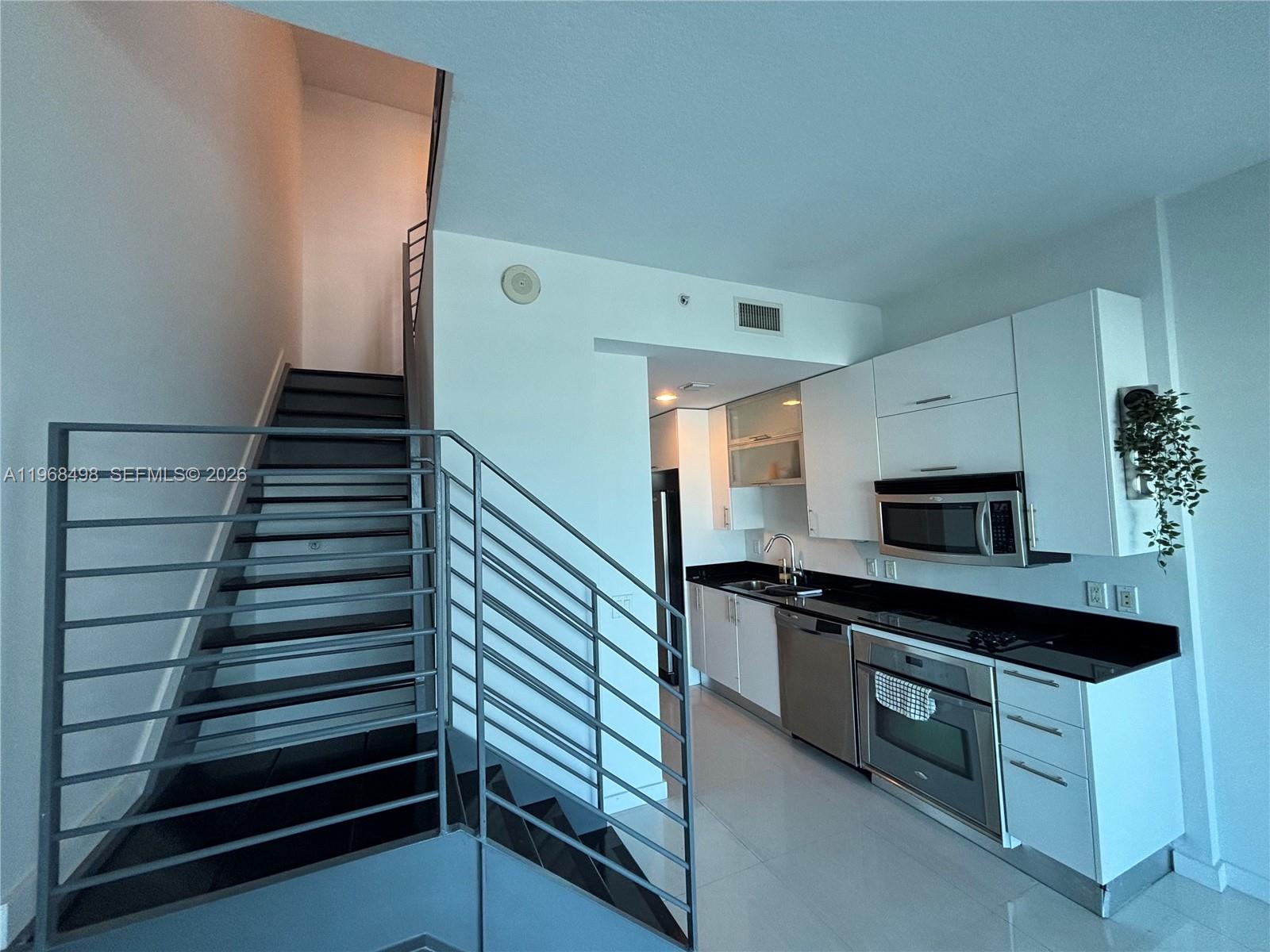 INFINITY AT BRICKELL - Residential Lease