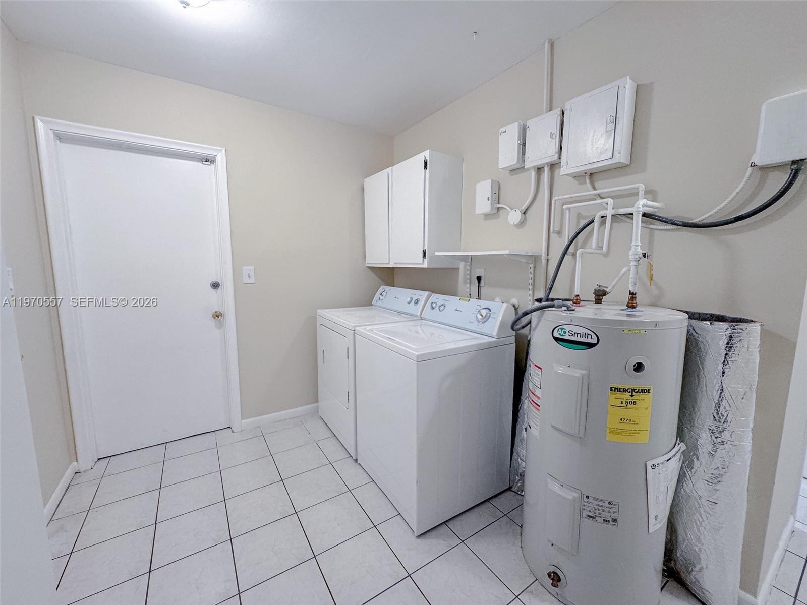 ROYAL PALM HARBOR 1ST ADD - Residential