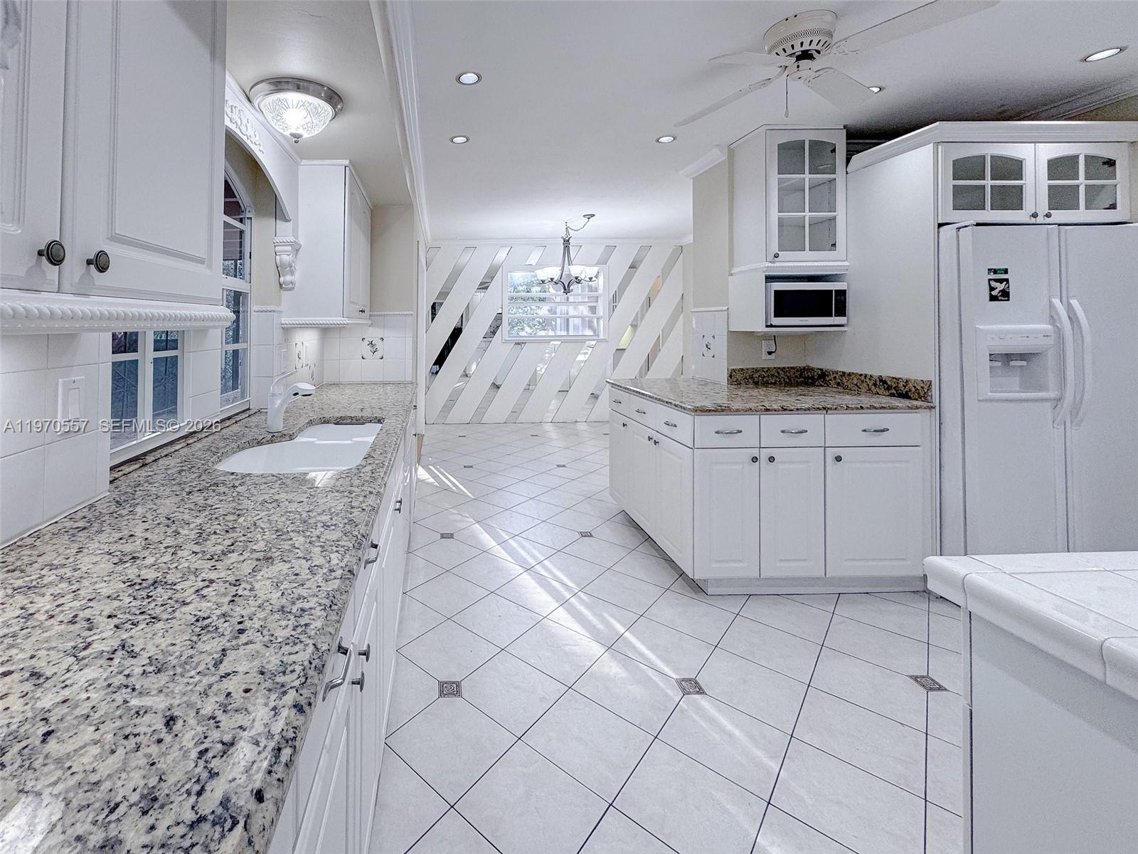 ROYAL PALM HARBOR 1ST ADD - Residential