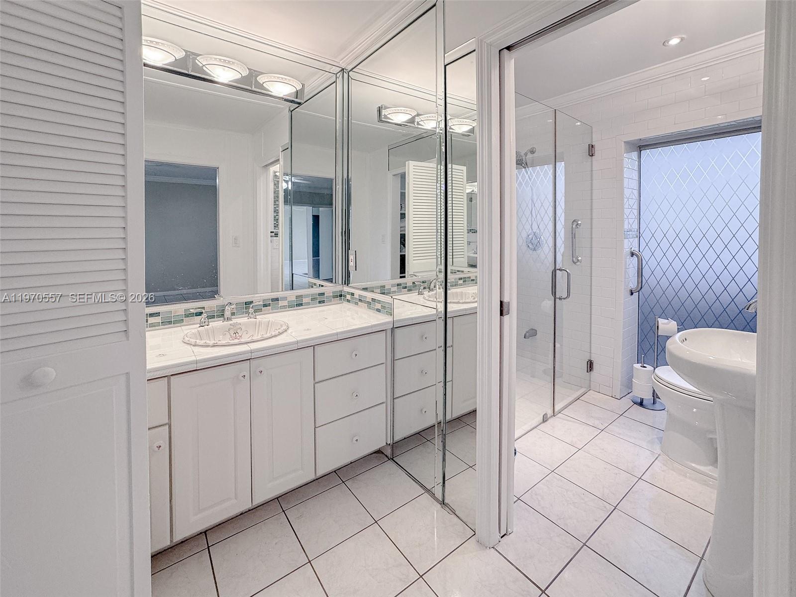 ROYAL PALM HARBOR 1ST ADD - Residential