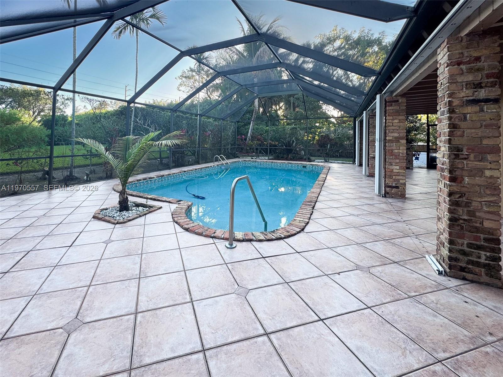 ROYAL PALM HARBOR 1ST ADD - Residential